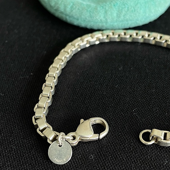 Tiffany & Co.  Venetian Link Bracelet - Picture 4 of 5